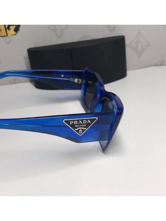 New Authentic Prada PR13Z Sunglasses – Blue Frame / Grey Lenses, Square Shape